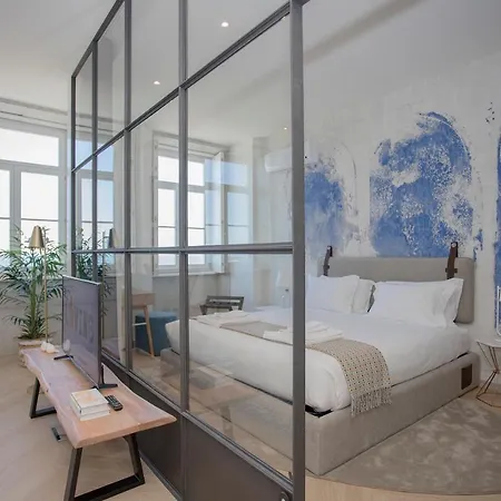 Apartamento Liiiving In - Luxury Beachfront Oporto