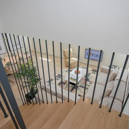 Liiiving In - Luxury Beachfront Apartamento Oporto