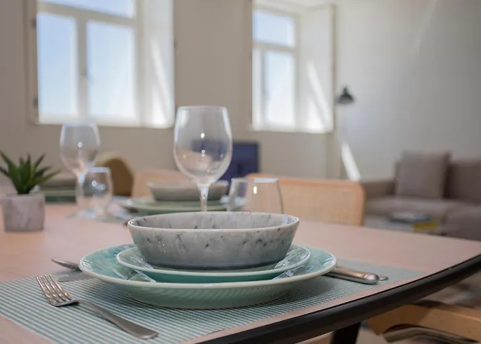 דירה Liiiving In - Luxury Beachfront פורטו