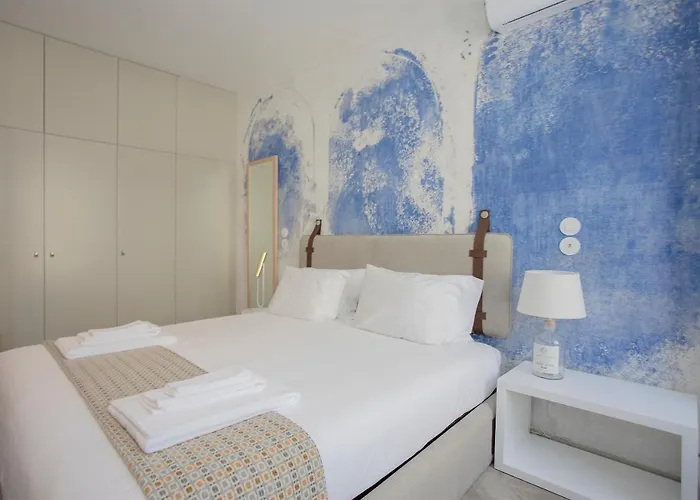 Liiiving In - Luxury Beachfront Apartmán